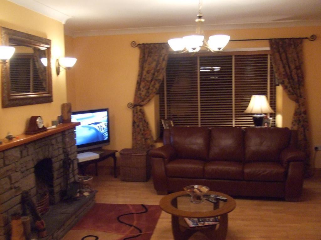 Ethan House B&B Rosscarbery Esterno foto